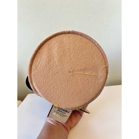 Vintage Annalee Doll Society Logo Kid 15th Anniversary Doll 1998-1999 - Picture 6 of 9